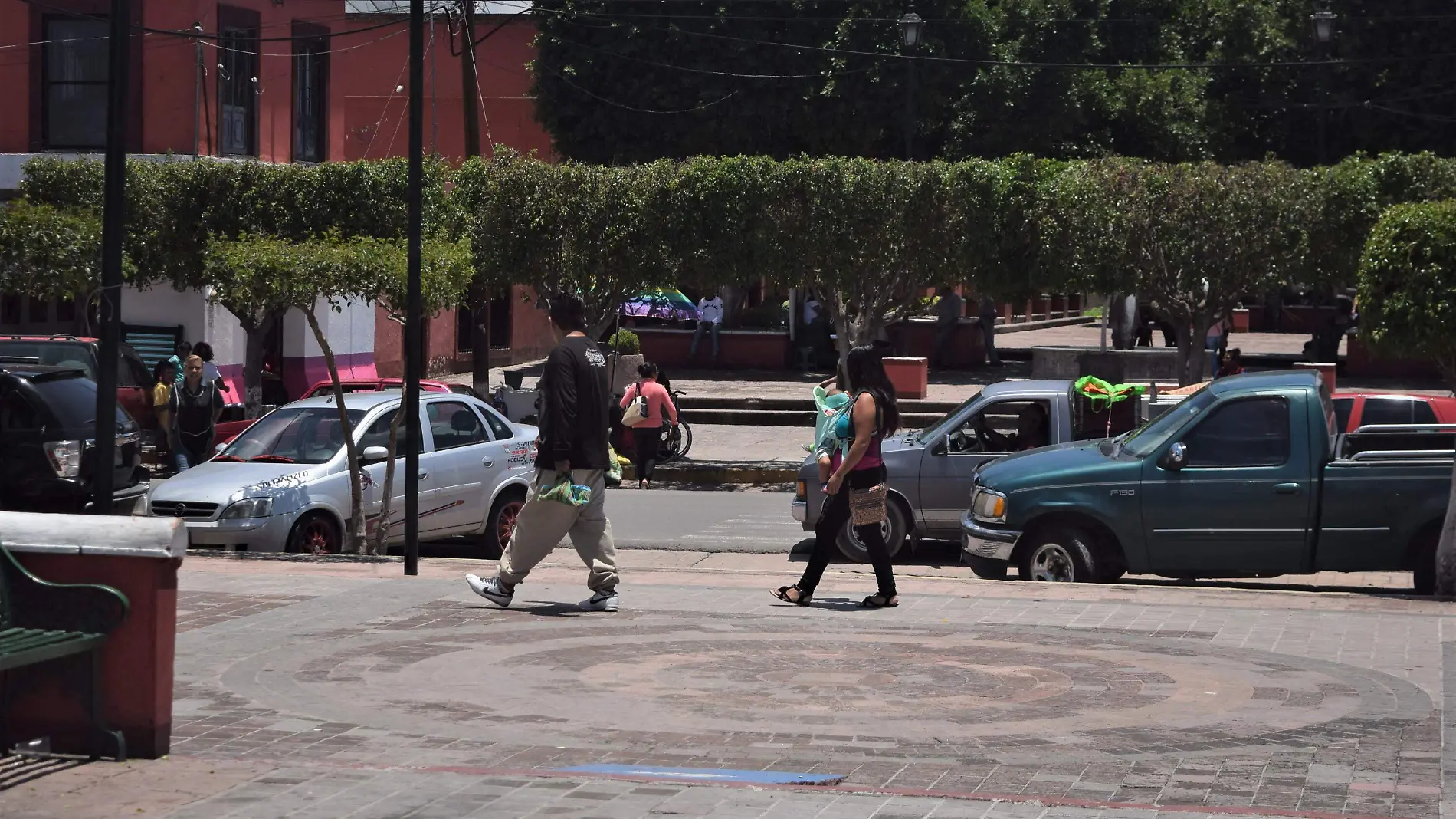 Impulsan trabajo preventivo en materia de salud pública en Pedro Escobedo. Foto Jacob Cabello